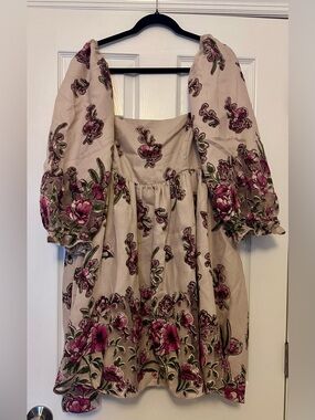 ARULA Beige Mini Dress with Floral Detail - Size B / 2X